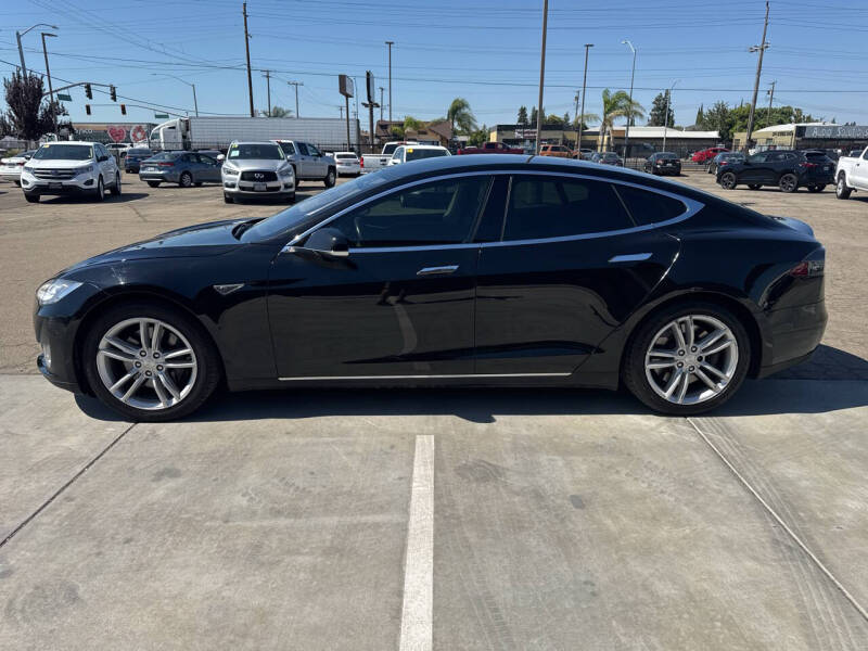 tesla model s 2015 5YJSA1E17FF112107 image tesla model s 2015 5YJSA1E17FF112107 image